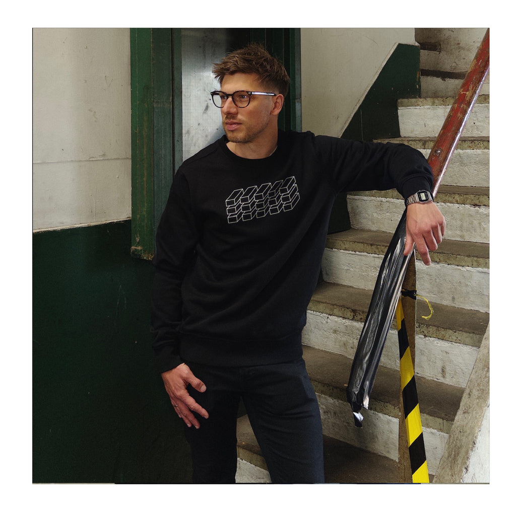 Sort Sweatshirt i Økologisk Bomuld | Minimalistisk | Dame og Herre