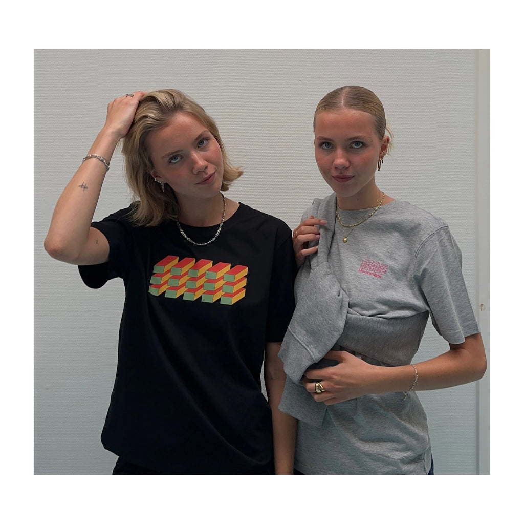 Grå T-shirt i Økologisk Bomuld | Stilren | Horizontals
